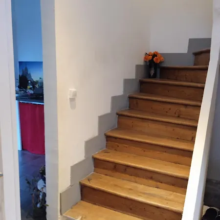 Privatunterkunft Prive Avec Jardin Creil