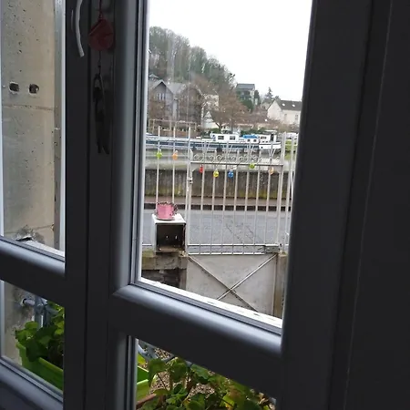 Prive Avec Jardin * Creil